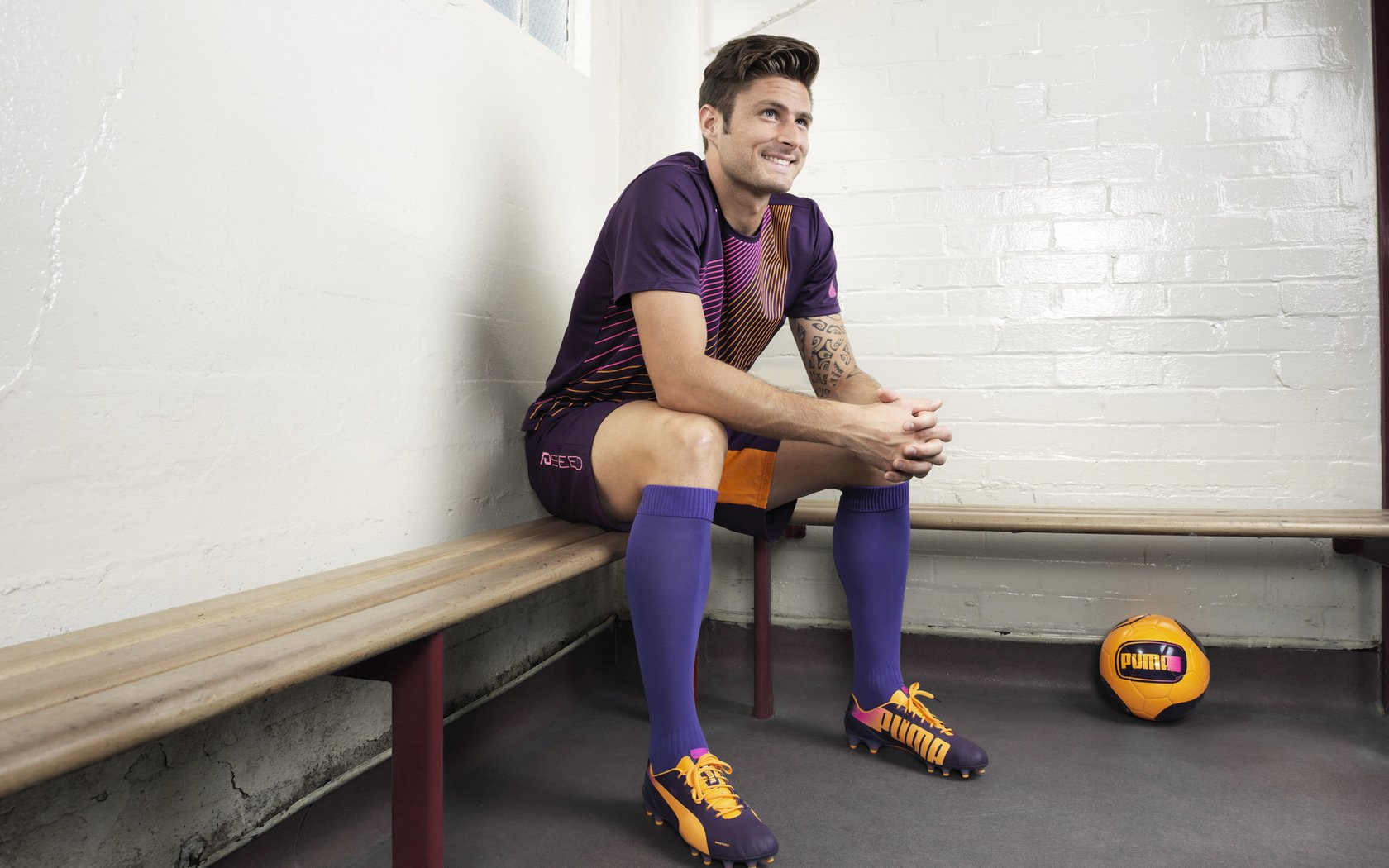 _传统与现代：融合中国文化的网球艺术表演_，网球表演赛