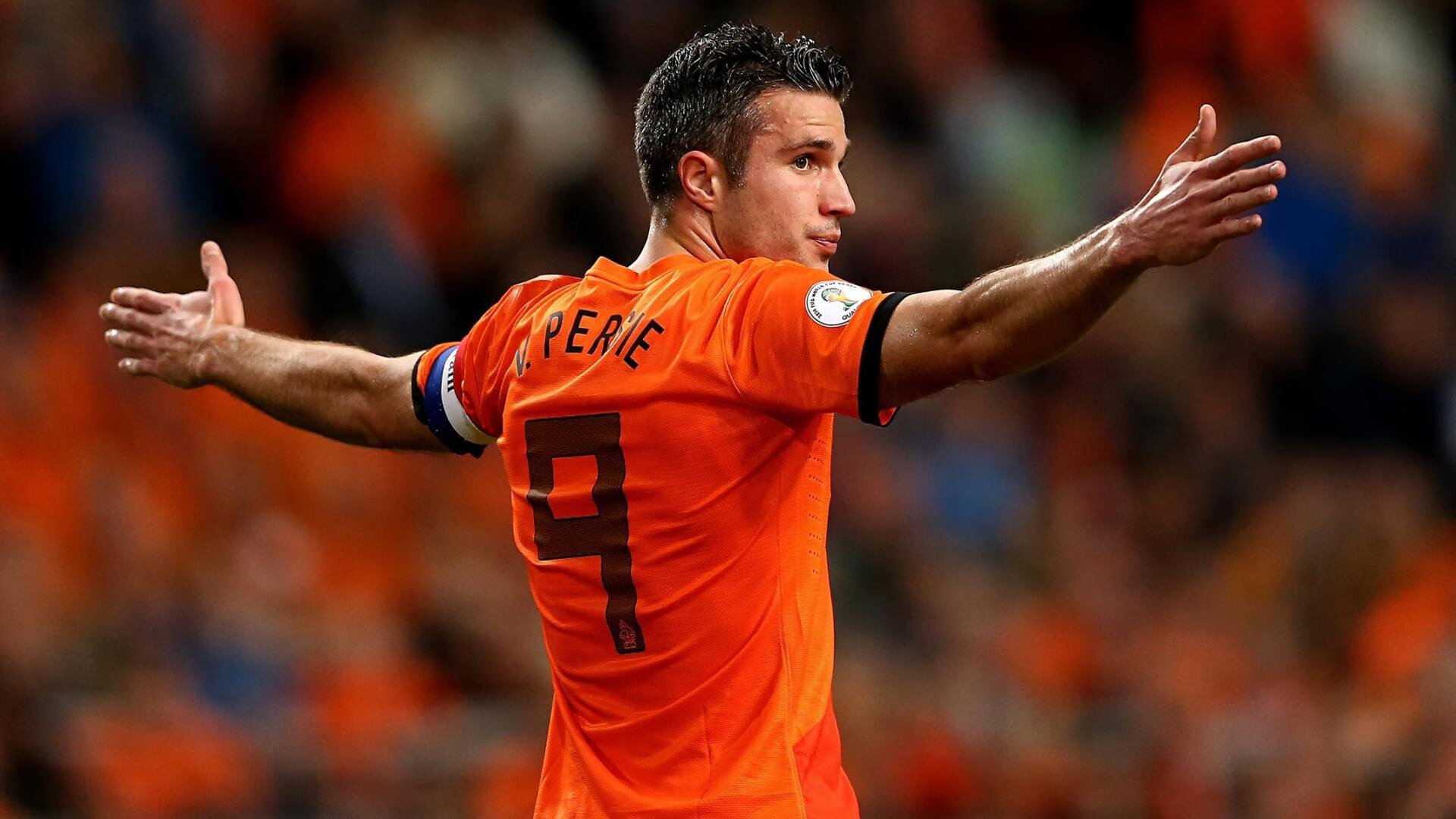 九游娱乐官方平台-奥尔莫在欧洲杯中获得银靴奖，奥尔莫集锦